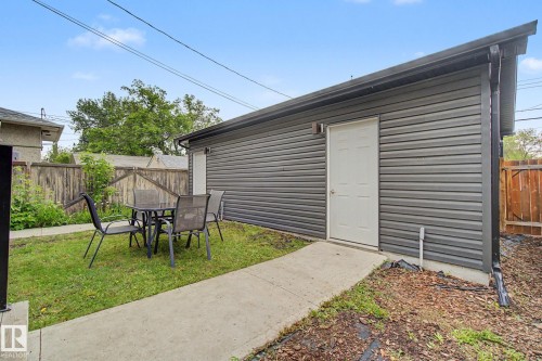 12035 93 Street Nw, Edmonton, AB 