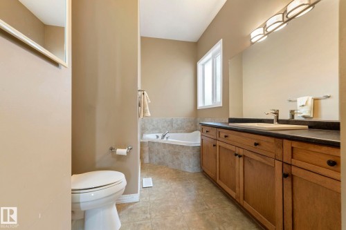 2318 Rutherford Way, Edmonton, AB 