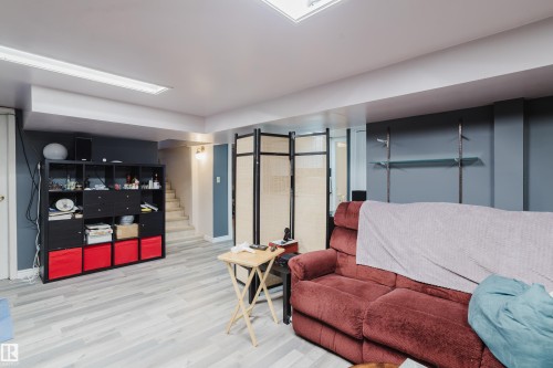 Image quality insufficient for description - 11158 65 Street, Edmonton, AB 