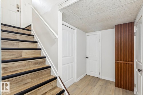 4037 114 Avenue, Edmonton, AB 