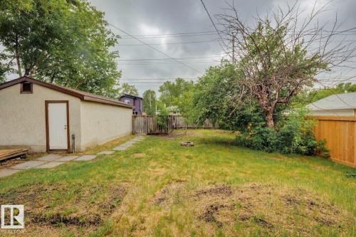 4037 114 Avenue, Edmonton, AB 