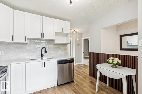 4037 114 Avenue, Edmonton, AB 