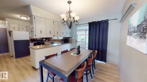 4809 Mackenzie Ave, Drayton Valley, AB - Indoor Photo Showing Kitchen With Double Sink