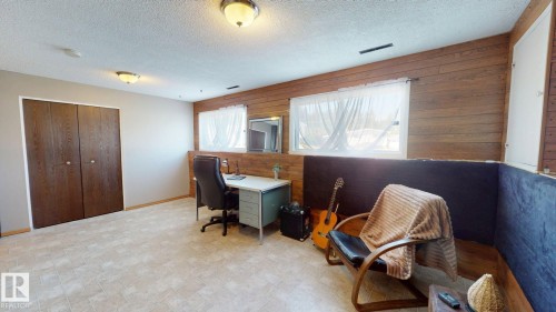 Shower can be easily hooked up and have the set tub taken out - 4809 Mackenzie Ave, Drayton Valley, AB - Indoor Photo Showing Laundry Room