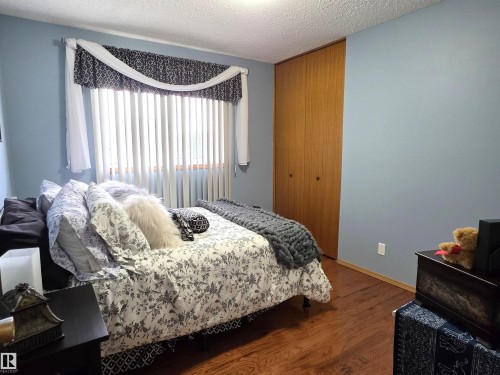 4606 54 Avenue, Two Hills, AB 