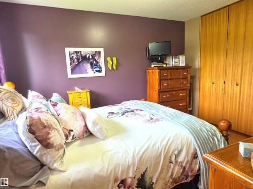 4606 54 Avenue, Two Hills, AB 