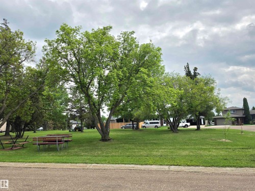 4606 54 Avenue, Two Hills, AB 