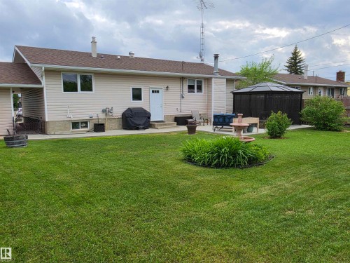 4606 54 Avenue, Two Hills, AB 