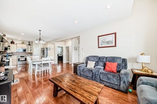 4811 48 Street, Wetaskiwin, AB 