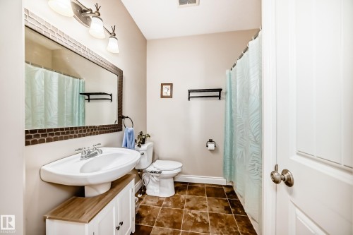 4811 48 Street, Wetaskiwin, AB 