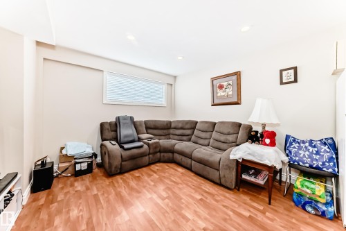 4811 48 Street, Wetaskiwin, AB 