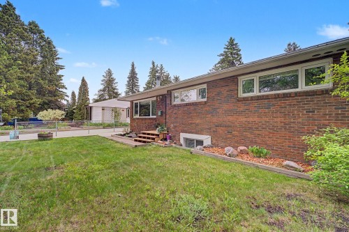 37 Sunnyside Crescent, St. Albert, AB 