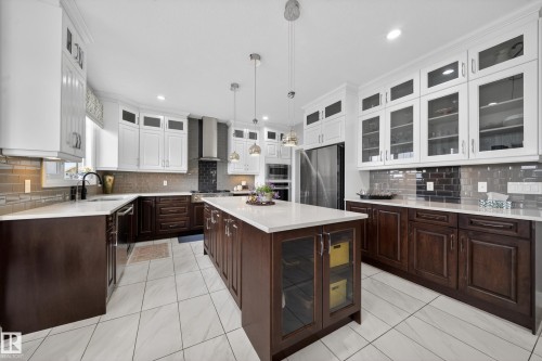 7648 179 Avenue, Edmonton, AB - Indoor Photo Showing Kitchen With Upgraded Kitchen
