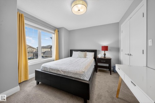 7648 179 Avenue, Edmonton, AB - Indoor Photo Showing Bedroom