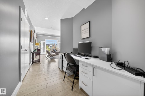 7648 179 Avenue, Edmonton, AB - Indoor Photo Showing Office