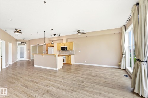 209 4835 104A Street Nw, Edmonton, AB 