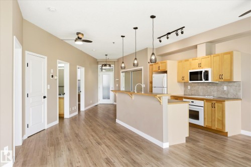209 4835 104A Street Nw, Edmonton, AB 