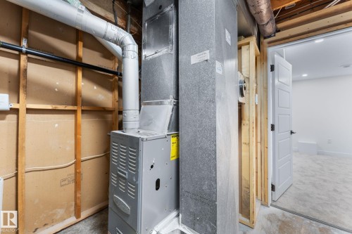 Image quality insufficient for description - 4 Belmead Gardens, Edmonton, AB 