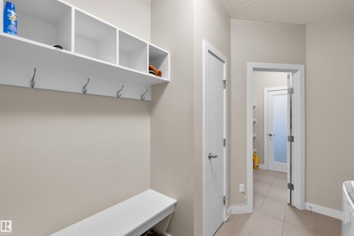 3035 Carpenter Landing, Edmonton, AB 