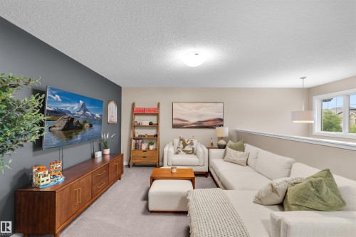 3035 Carpenter Landing, Edmonton, AB 