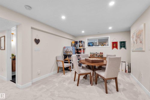 3035 Carpenter Landing, Edmonton, AB 