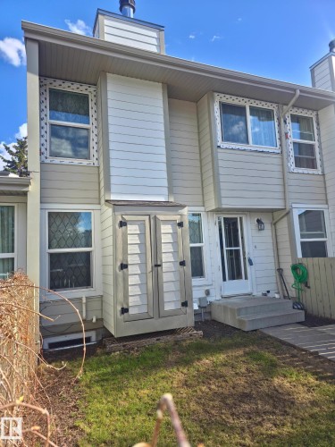 1128 Knottwood Road E, Edmonton, AB 