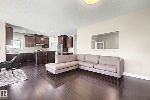 1932 67 Street, Edmonton, AB - Indoor Photo Showing Living Room
