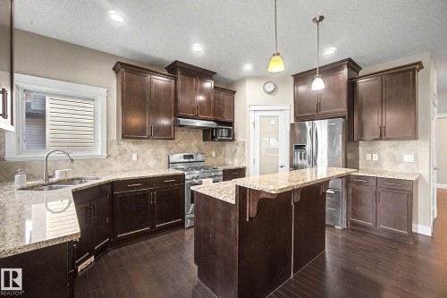 1932 67 Street, Edmonton, AB - Indoor Photo Showing Kitchen With Double Sink With Upgraded Kitchen