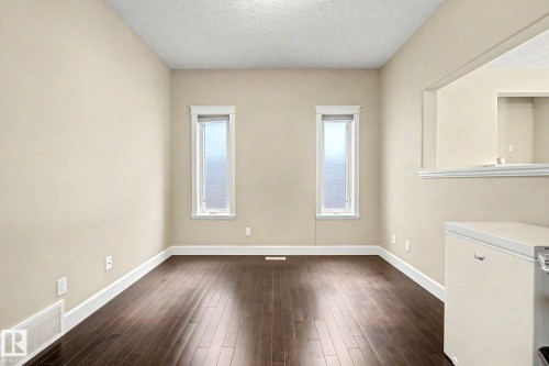 1932 67 Street, Edmonton, AB - Indoor Photo Showing Other Room