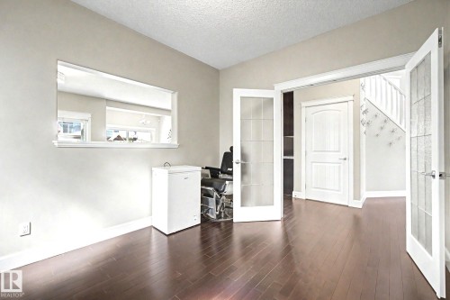1932 67 Street, Edmonton, AB - Indoor Photo Showing Other Room