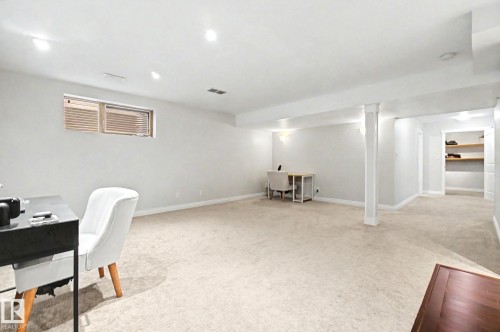 1932 67 Street, Edmonton, AB - Indoor