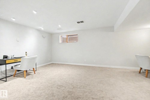 1932 67 Street, Edmonton, AB - Indoor Photo Showing Other Room
