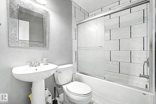 1932 67 Street, Edmonton, AB - Indoor Photo Showing Bathroom