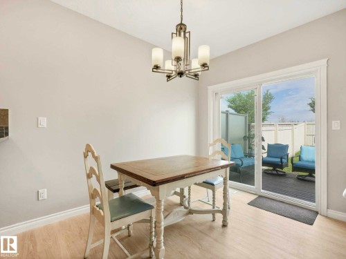 16124 10 Avenue, Edmonton, AB 