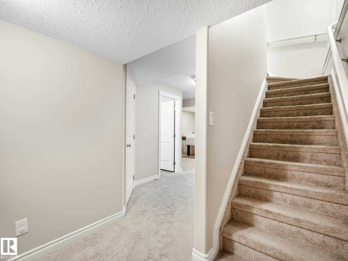 16124 10 Avenue, Edmonton, AB 