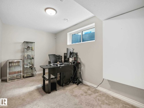 16124 10 Avenue, Edmonton, AB 