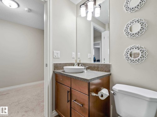 16124 10 Avenue, Edmonton, AB 