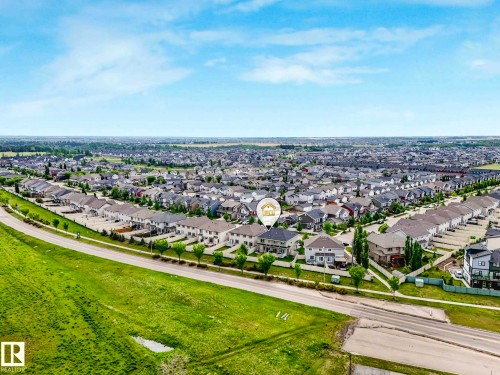 16124 10 Avenue, Edmonton, AB 