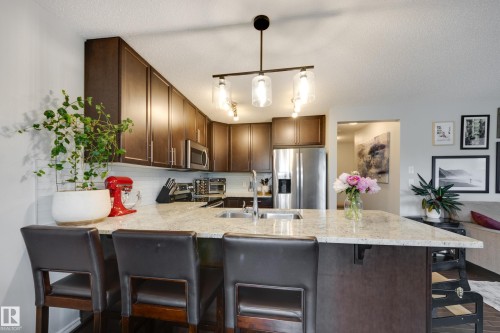 9005 217 Street, Edmonton, AB 