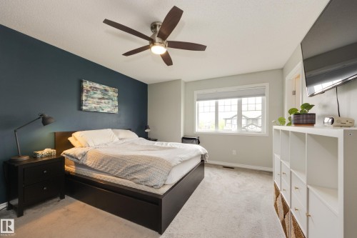 9005 217 Street, Edmonton, AB 