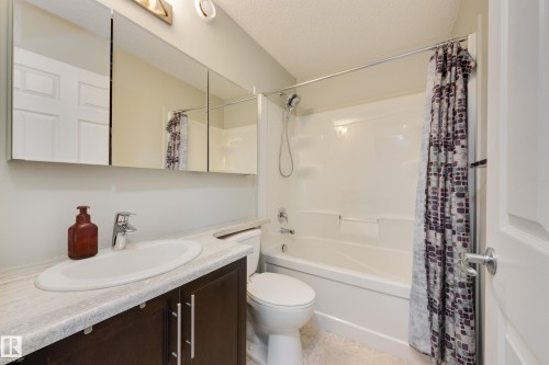 9005 217 Street, Edmonton, AB 
