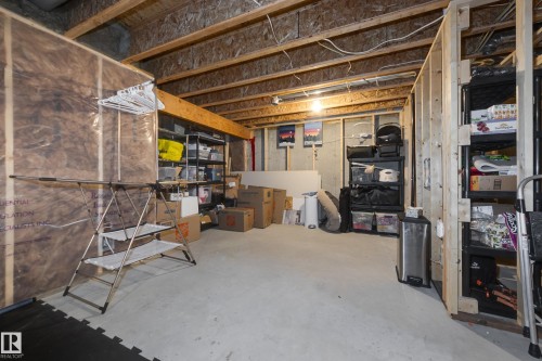 9005 217 Street, Edmonton, AB 