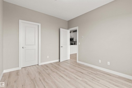 412 12804 140 Avenue, Edmonton, AB - Indoor Photo Showing Other Room