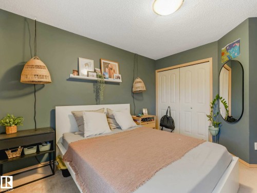 93 604 62 Street, Edmonton, AB 