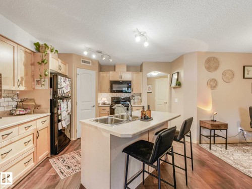 93 604 62 Street, Edmonton, AB 