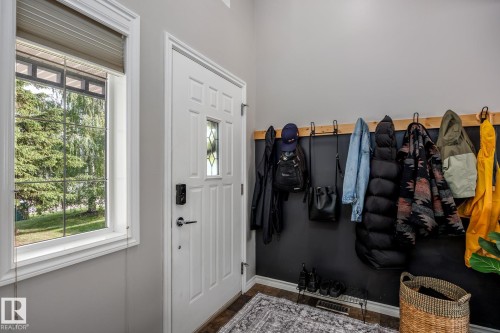 30 Crocus Crescent, Sherwood Park, AB 