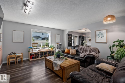 30 Crocus Crescent, Sherwood Park, AB 