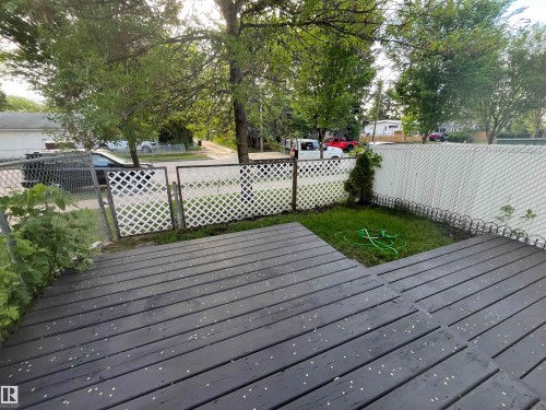 2 61 Michigan Street, Devon, AB 