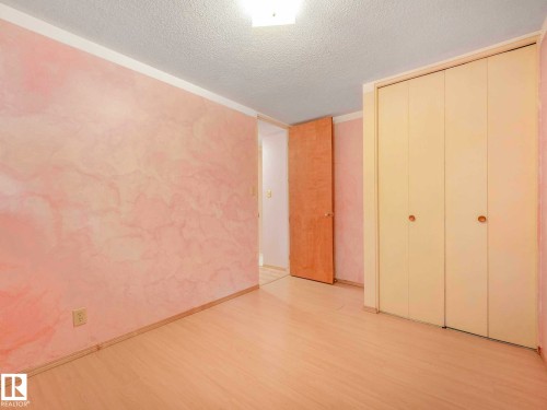 11 Salina Drive, St. Albert, AB 