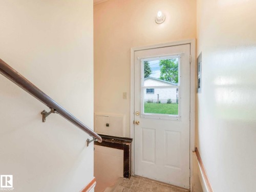 11 Salina Drive, St. Albert, AB 